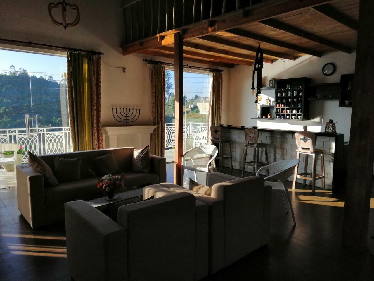Melford Nuwaraeliya Villa นูวาราเอลิยา ภายนอก รูปภาพ