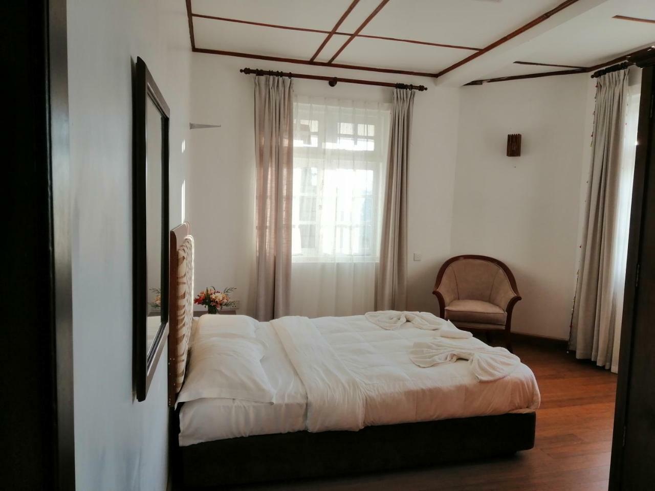 Melford Nuwaraeliya Villa นูวาราเอลิยา ภายนอก รูปภาพ