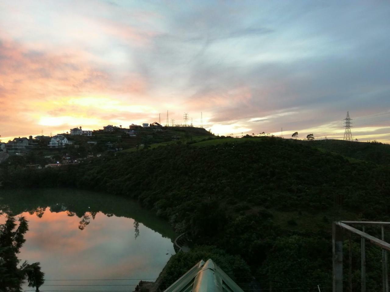Melford Nuwaraeliya Villa นูวาราเอลิยา ภายนอก รูปภาพ
