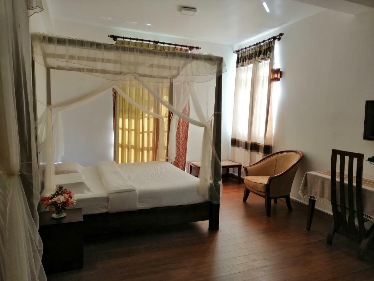 Melford Nuwaraeliya Villa นูวาราเอลิยา ภายนอก รูปภาพ
