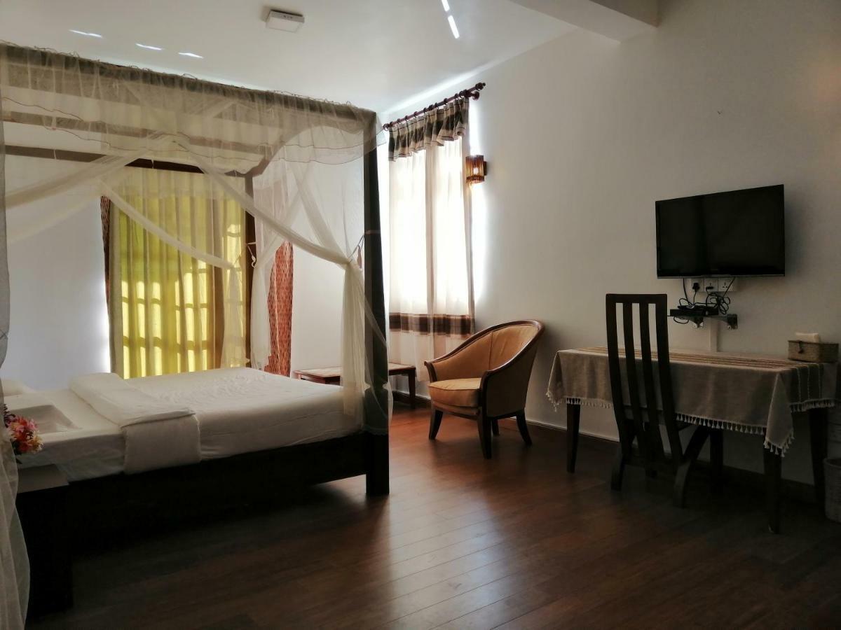 Melford Nuwaraeliya Villa นูวาราเอลิยา ภายนอก รูปภาพ