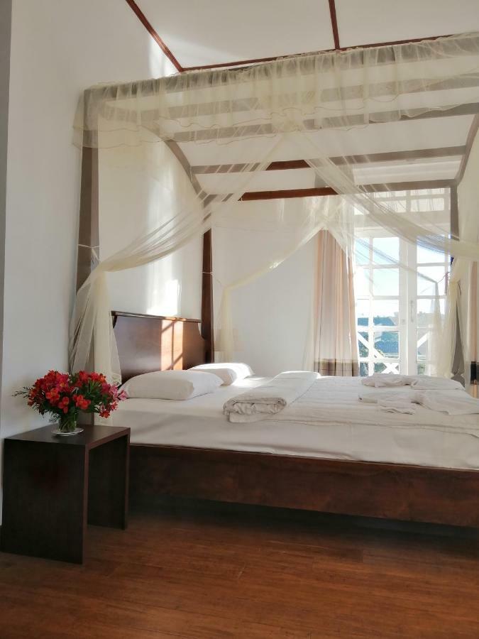 Melford Nuwaraeliya Villa นูวาราเอลิยา ภายนอก รูปภาพ